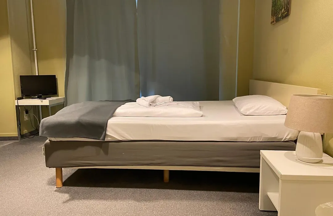 Hotel M68-1